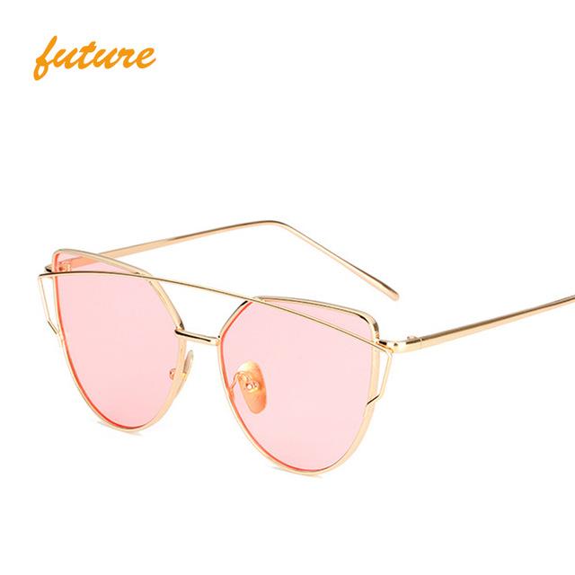 CAT'S EYE SUNGLASSES